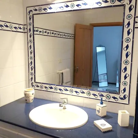 Сasa de vacaciones Spacious House In With Modern Comfort Telde